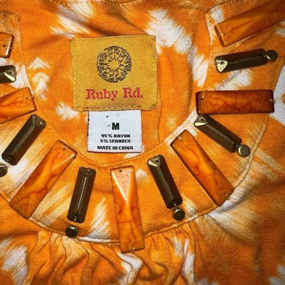 Ruby Rd, M stone & stud shape embellishments a long front collar line. cream& or - Picture 2 of 5